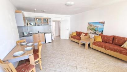 Inexpensive three-room apartment in Sunny Beach I №2459