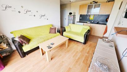 Квартира в комплексе Холидей форт І №4564