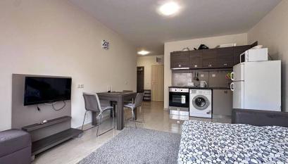 Apartment in the Star Dreams complex І №4544