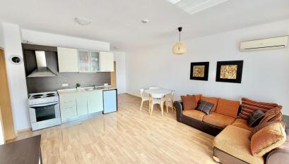 Three-bedroom apartment in the seaside І №4616