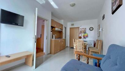 Cheap one bedroom apartment on the seaside І №3129