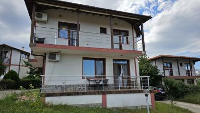 Haus im Dorf Aleksandrovo І №3880