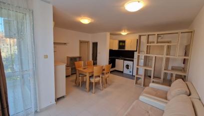 Apartment with low maintenance fee in St. Vlas І №3906