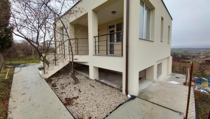 Haus im Dorf Alexandrovo І №3312