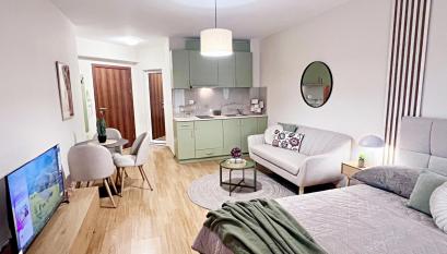 Studio in the Royal Palm complex І №4883